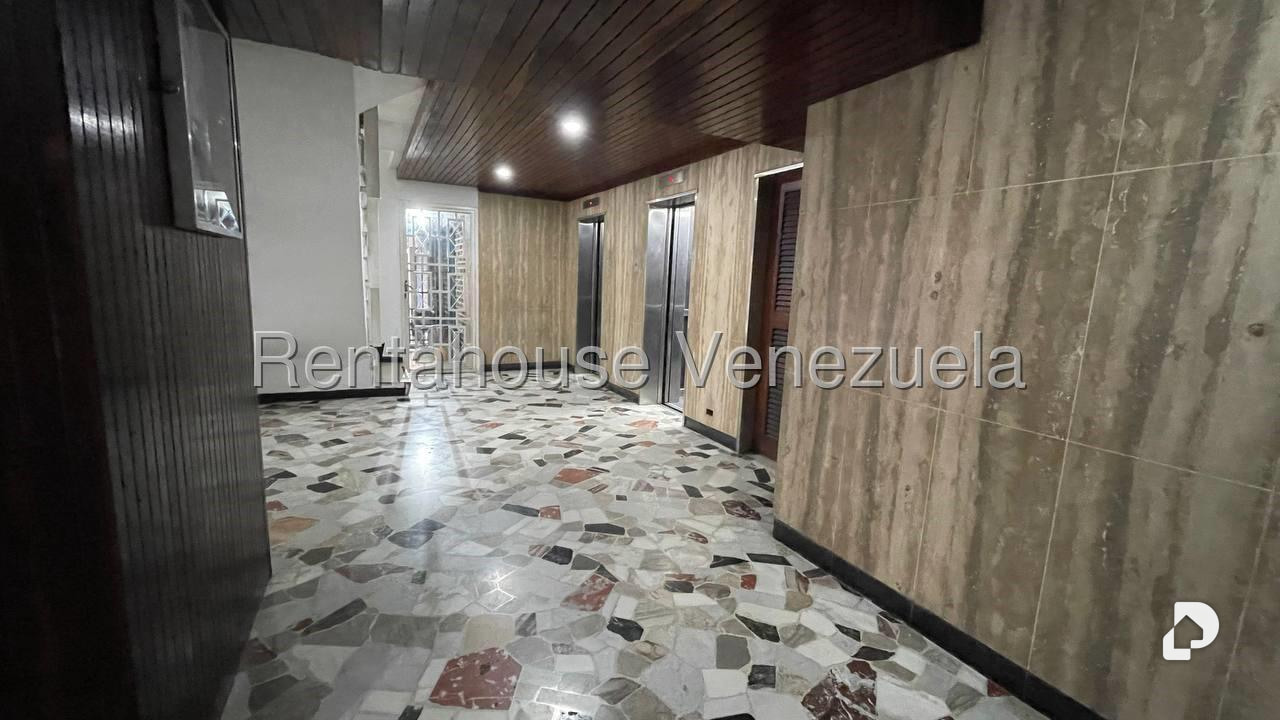 Apartamento en Los Chaguaramos, Caracas – 4