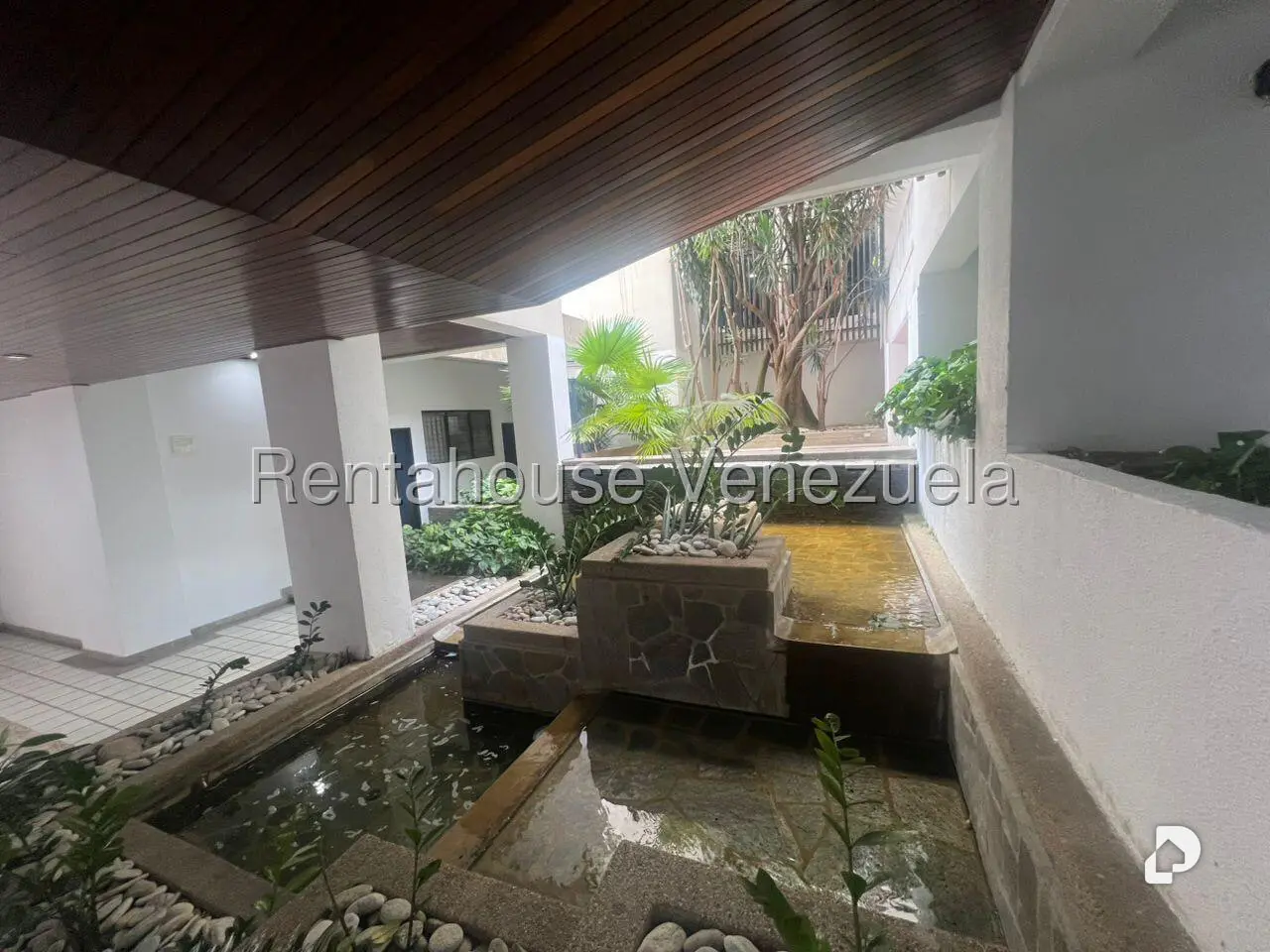 Apartamento en Los Samanes, Caracas – 24