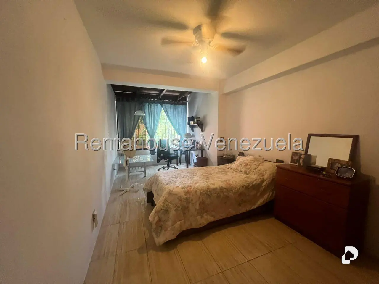 Apartamento en Los Samanes, Caracas – 18