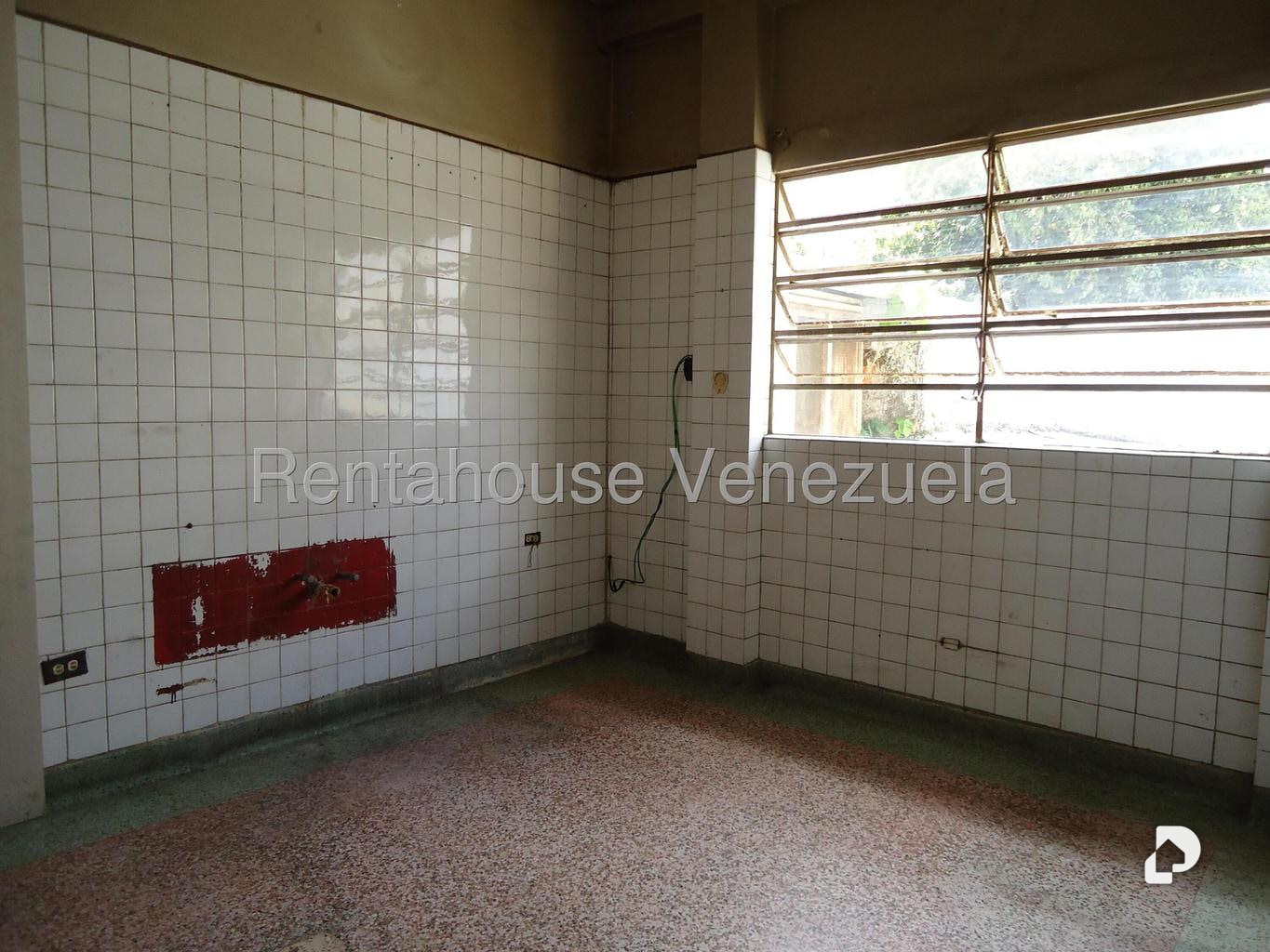 Casa en Las Acacias, Caracas – 11