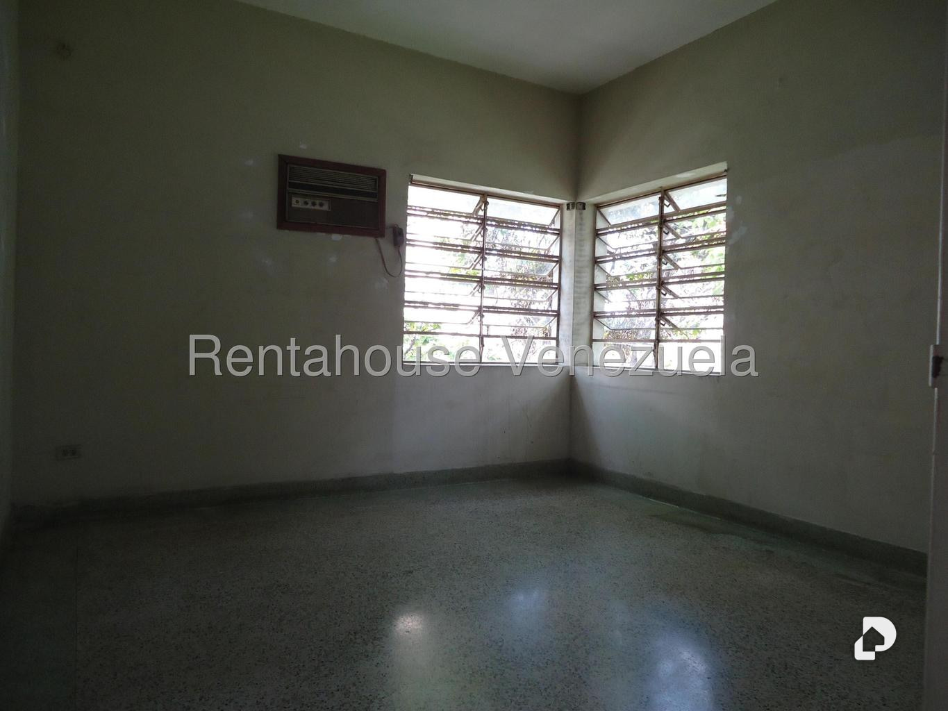 Casa en Las Acacias, Caracas – 3