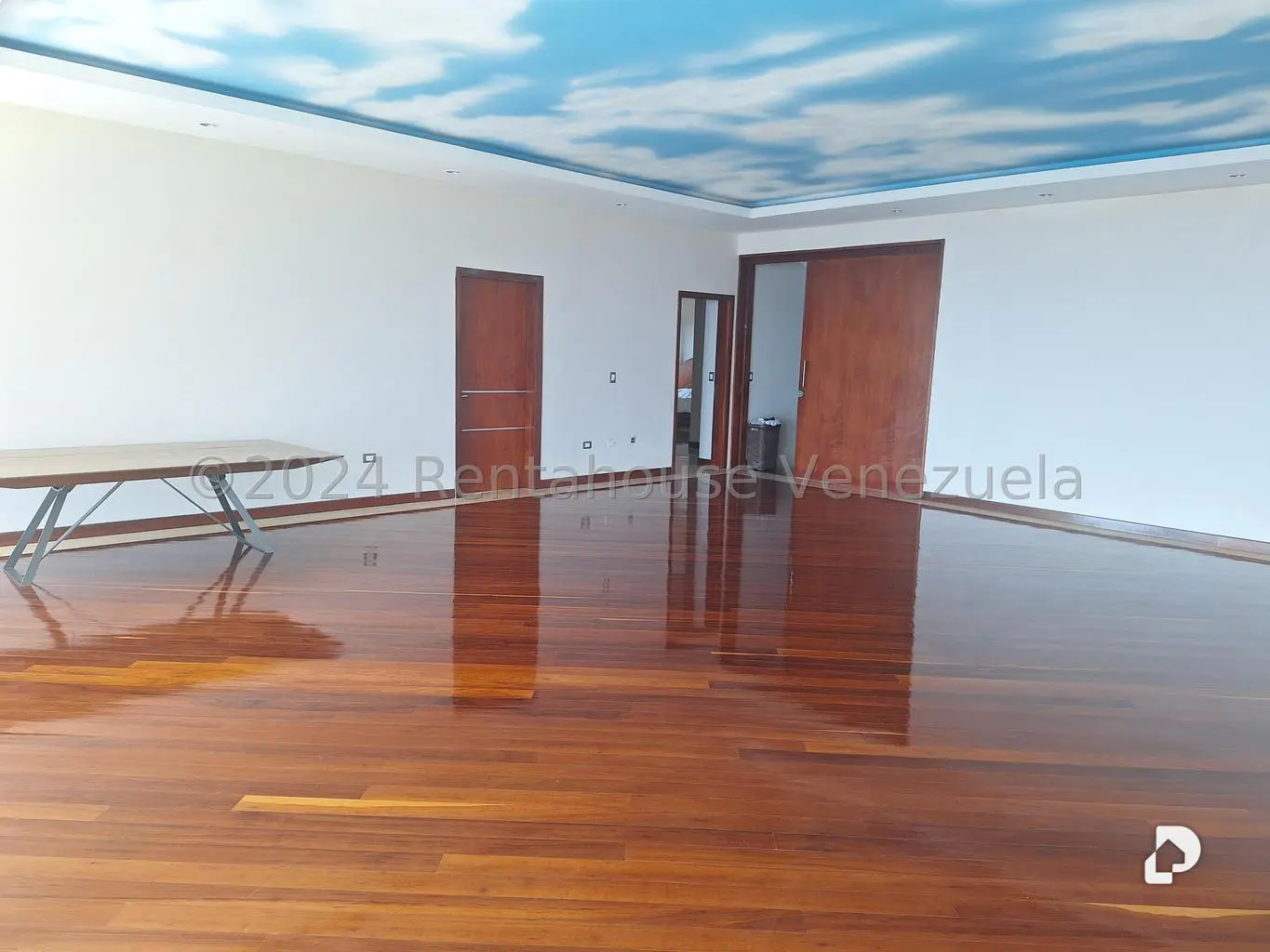 Casa en Alto Hatillo, Caracas – 24