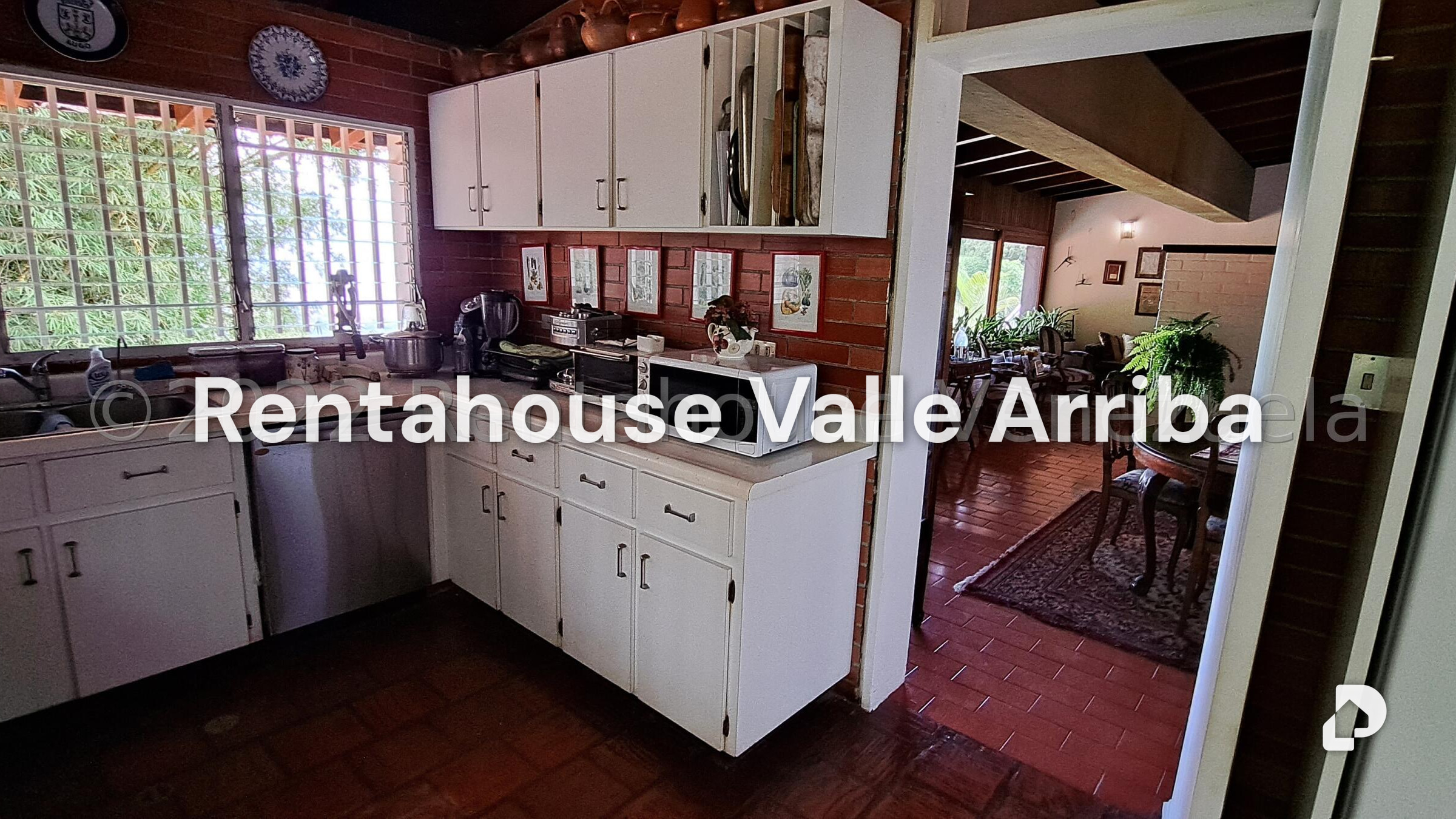 House in Alto Hatillo, Caracas – 8