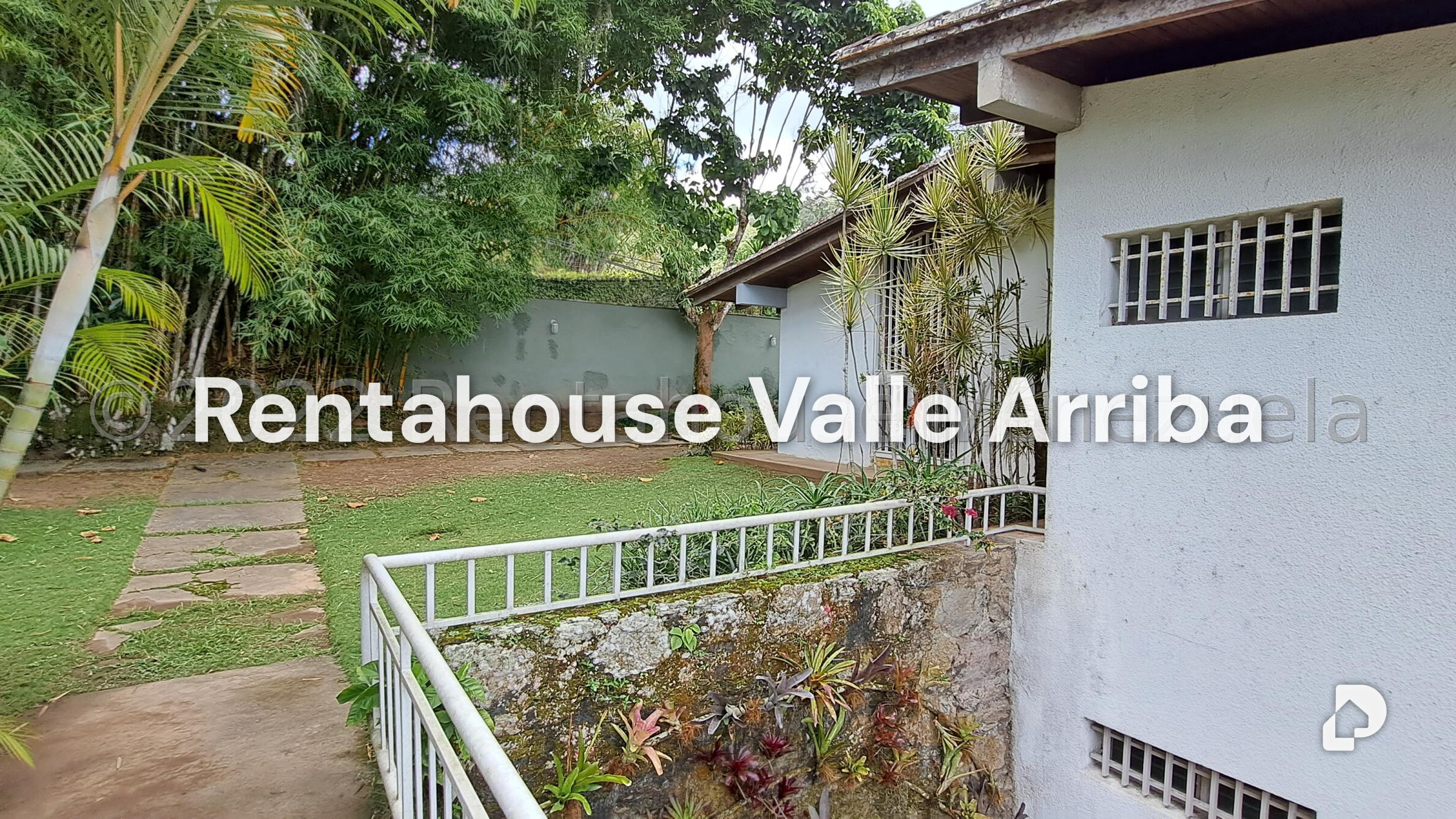 House in Alto Hatillo, Caracas – 30