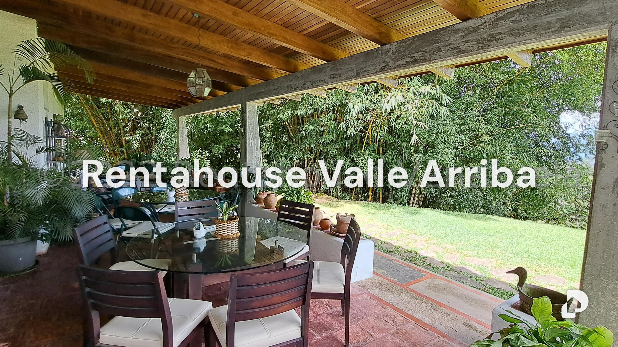 House in Alto Hatillo, Caracas – 21