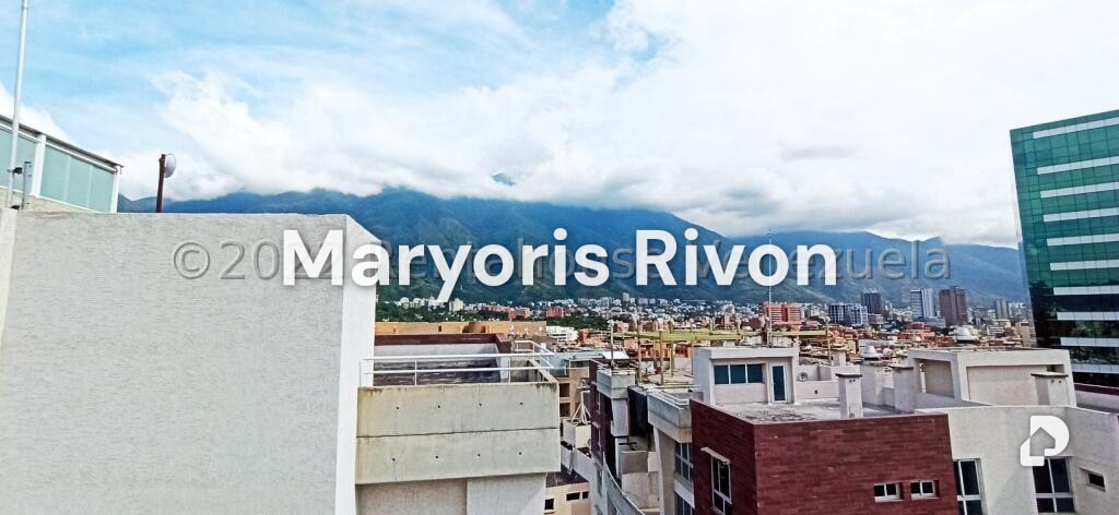 Penthouse en Campo Alegre, Caracas – 26