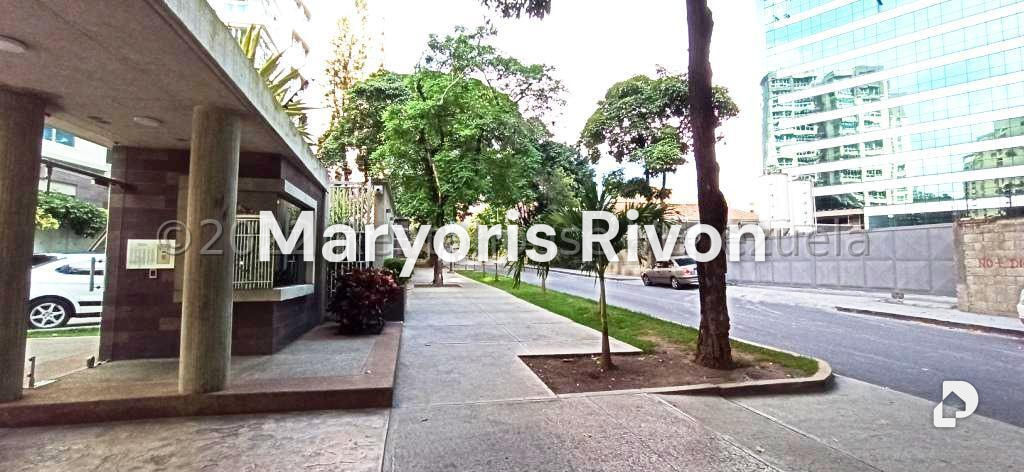 Penthouse en Campo Alegre, Caracas – 32