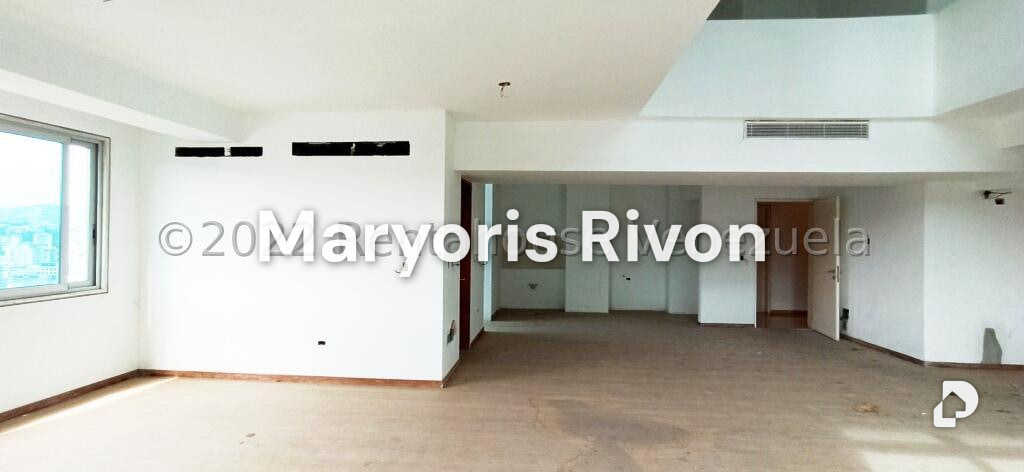 Penthouse en Campo Alegre, Caracas – 12