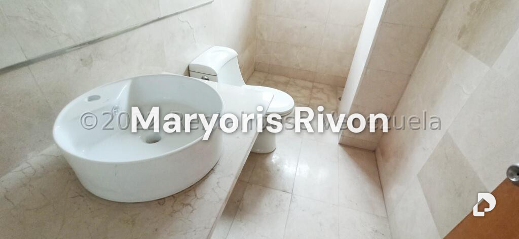 Penthouse en Campo Alegre, Caracas – 20