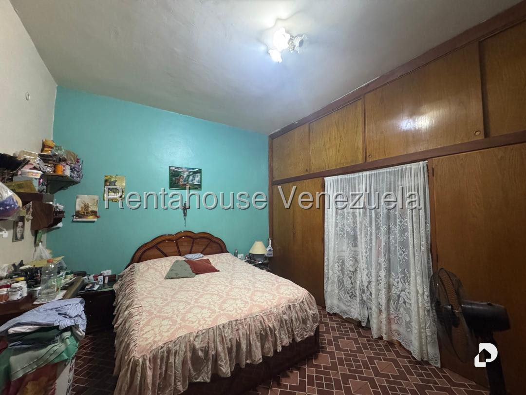 Casa en La Campiña, Caracas – 12