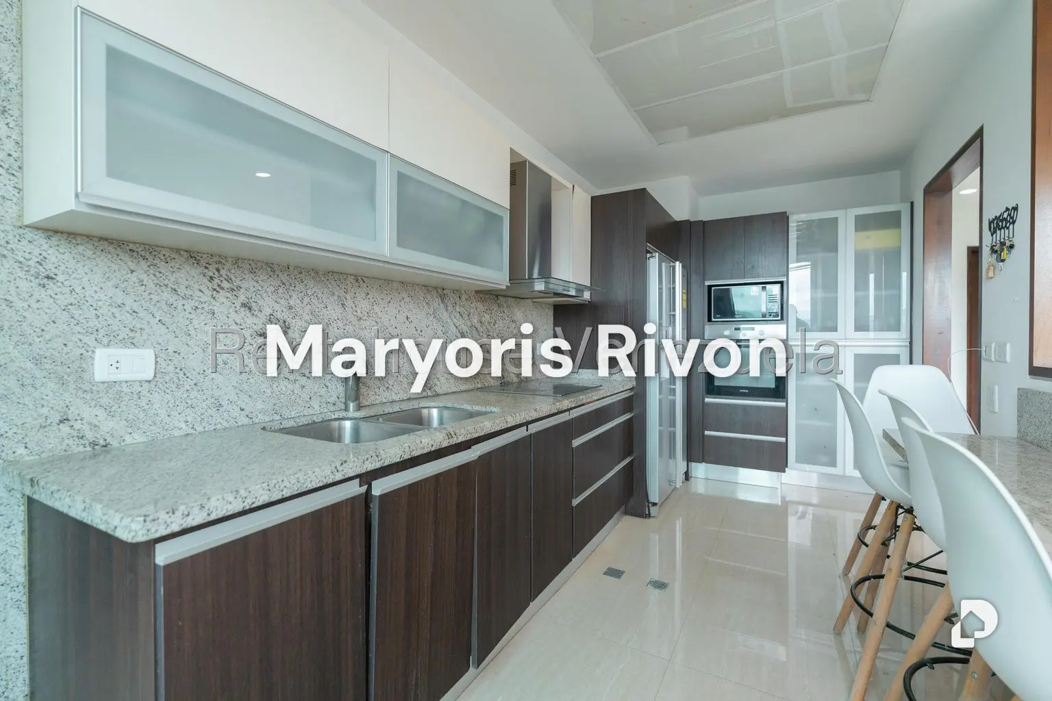 Apartamento en Las Mesetas de Santa Rosa de Lima, Caracas – 11