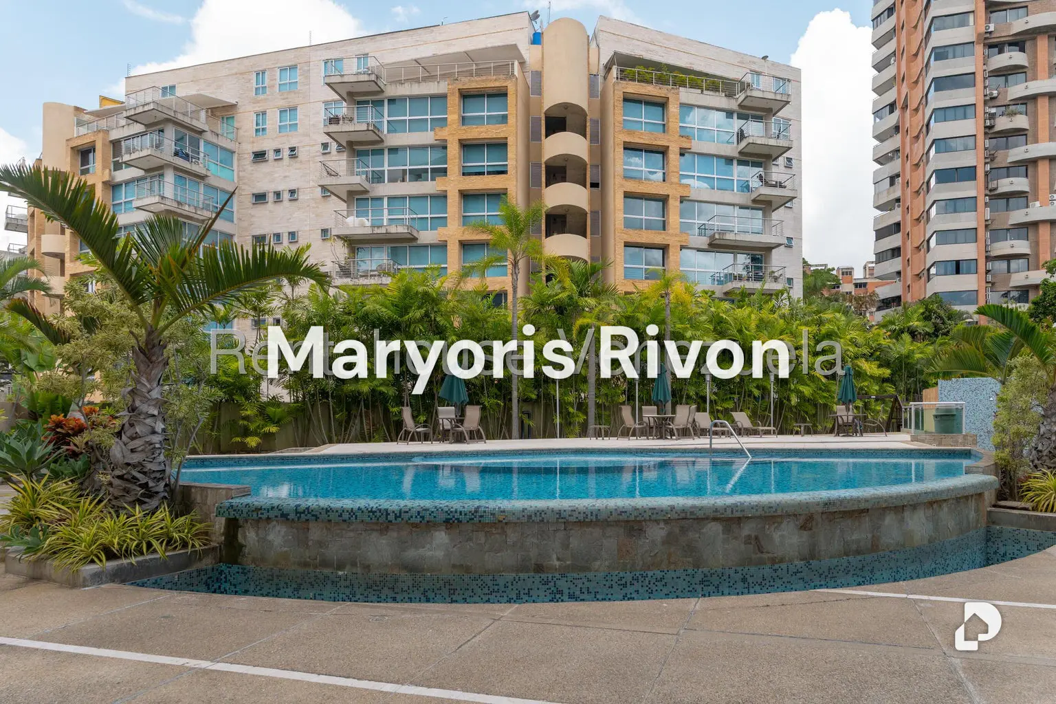 Apartamento en Las Mesetas de Santa Rosa de Lima, Caracas – 1