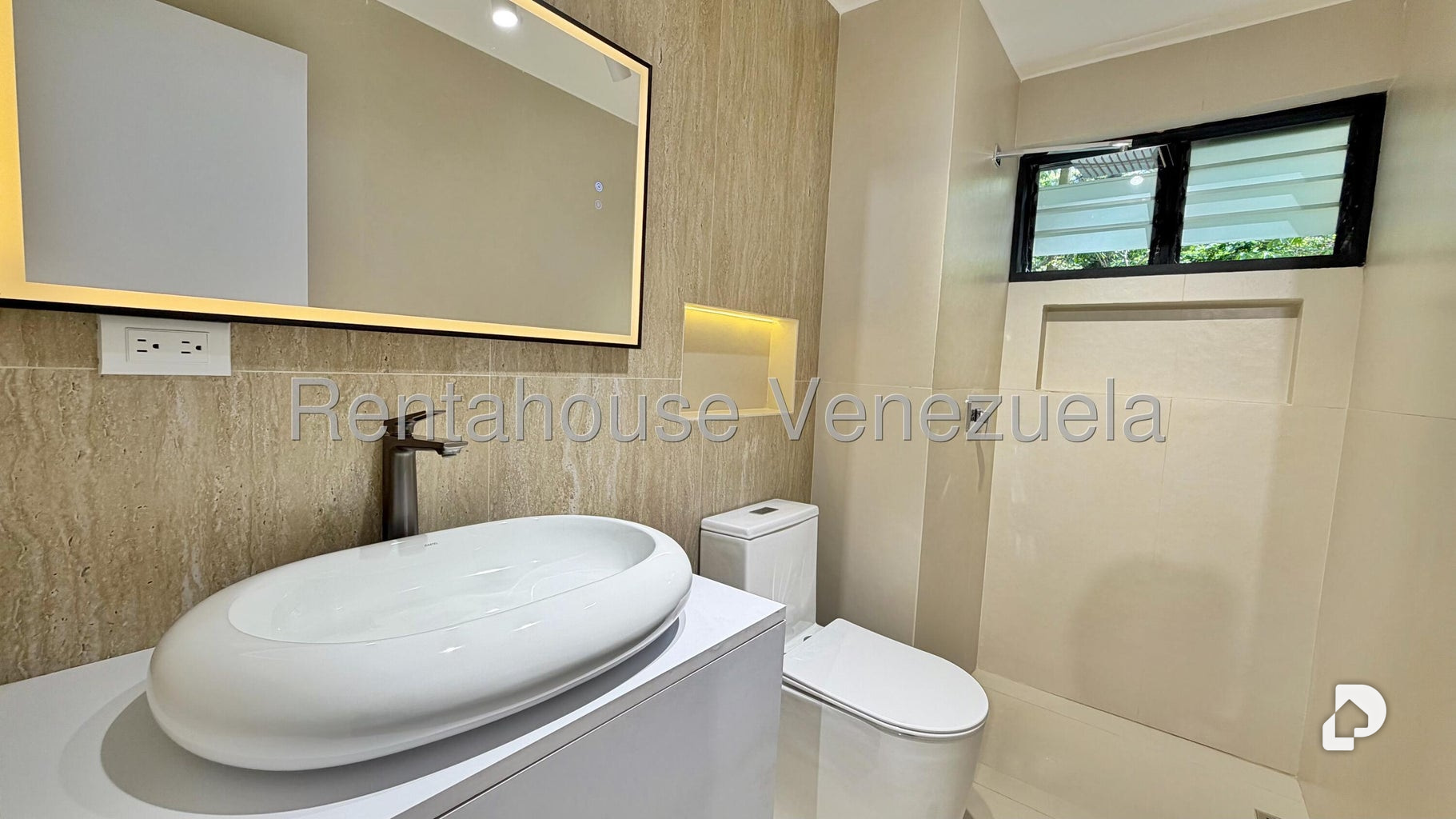 Apartamento en Cerro Verde, Caracas – 17