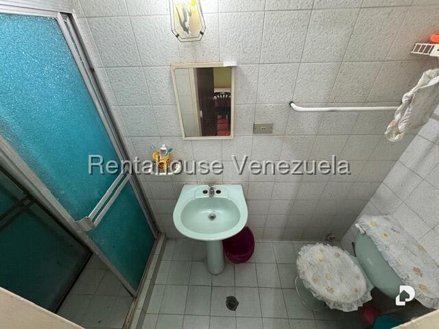 Casa en El Marqués, Caracas – 23