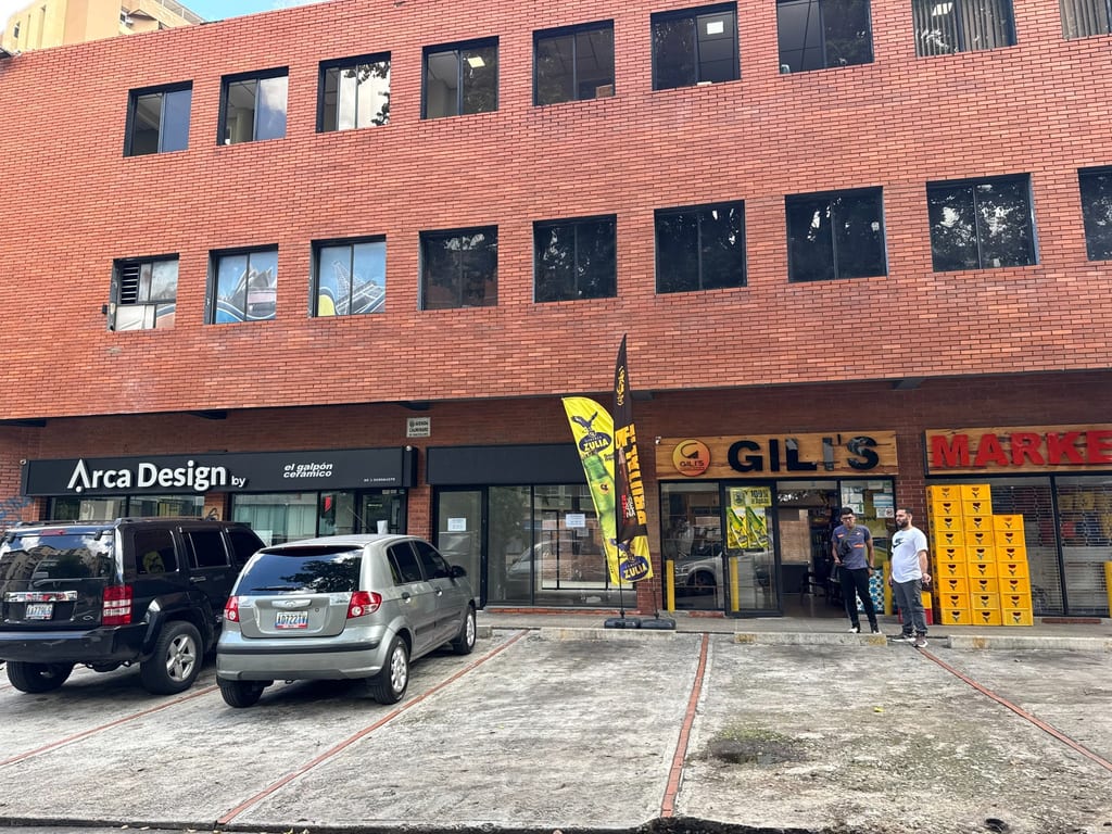 Local comercial en Colinas de Bello Monte, Caracas - 1