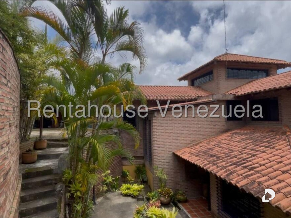 Casa en Los Guayabitos, Caracas – 19