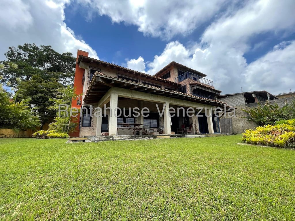 Casa en Los Guayabitos, Caracas - 1
