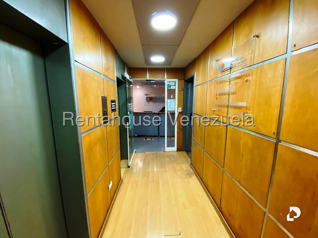 Oficina en Santa Sofía, Caracas