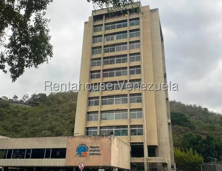 Office in Santa Sofía, Caracas - 1