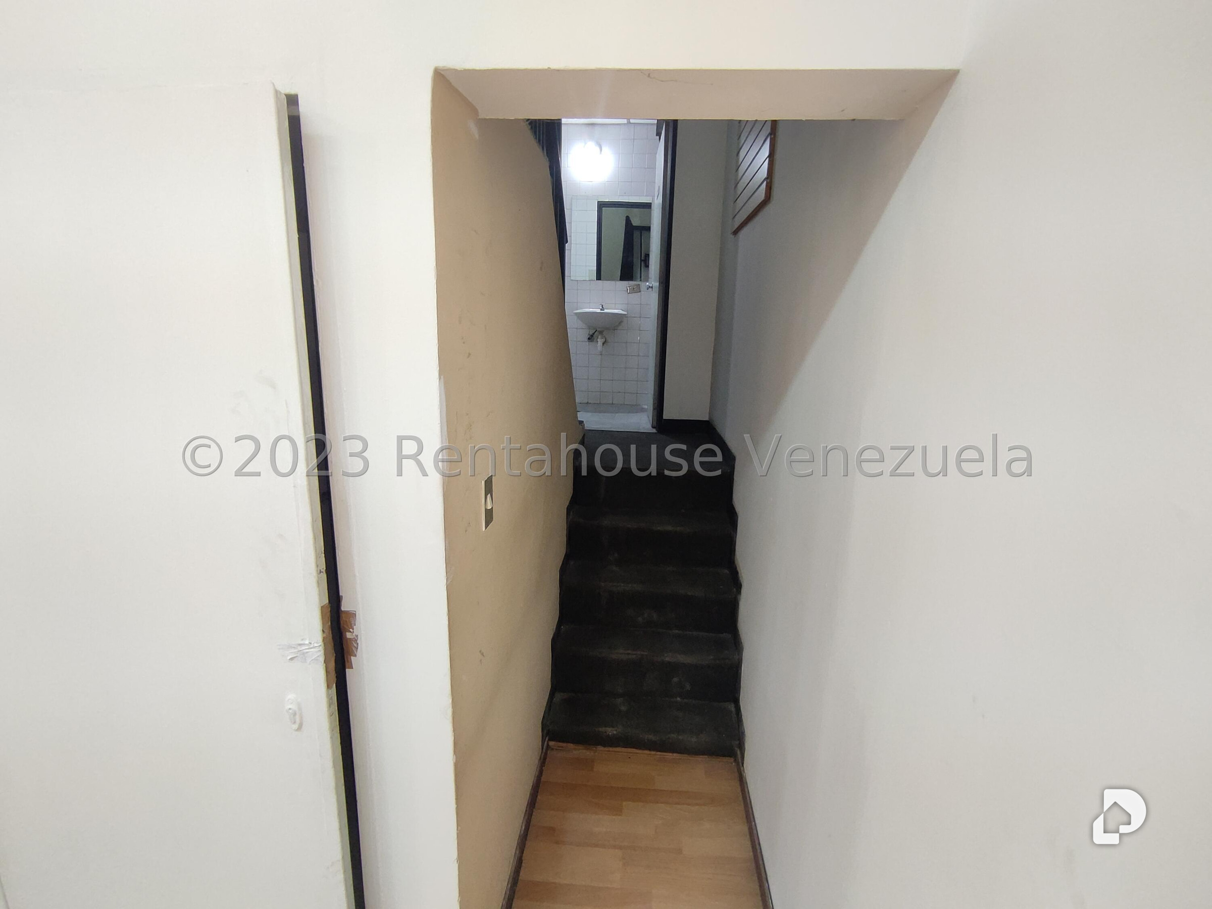 Local comercial en Prados del Este, Caracas – 8