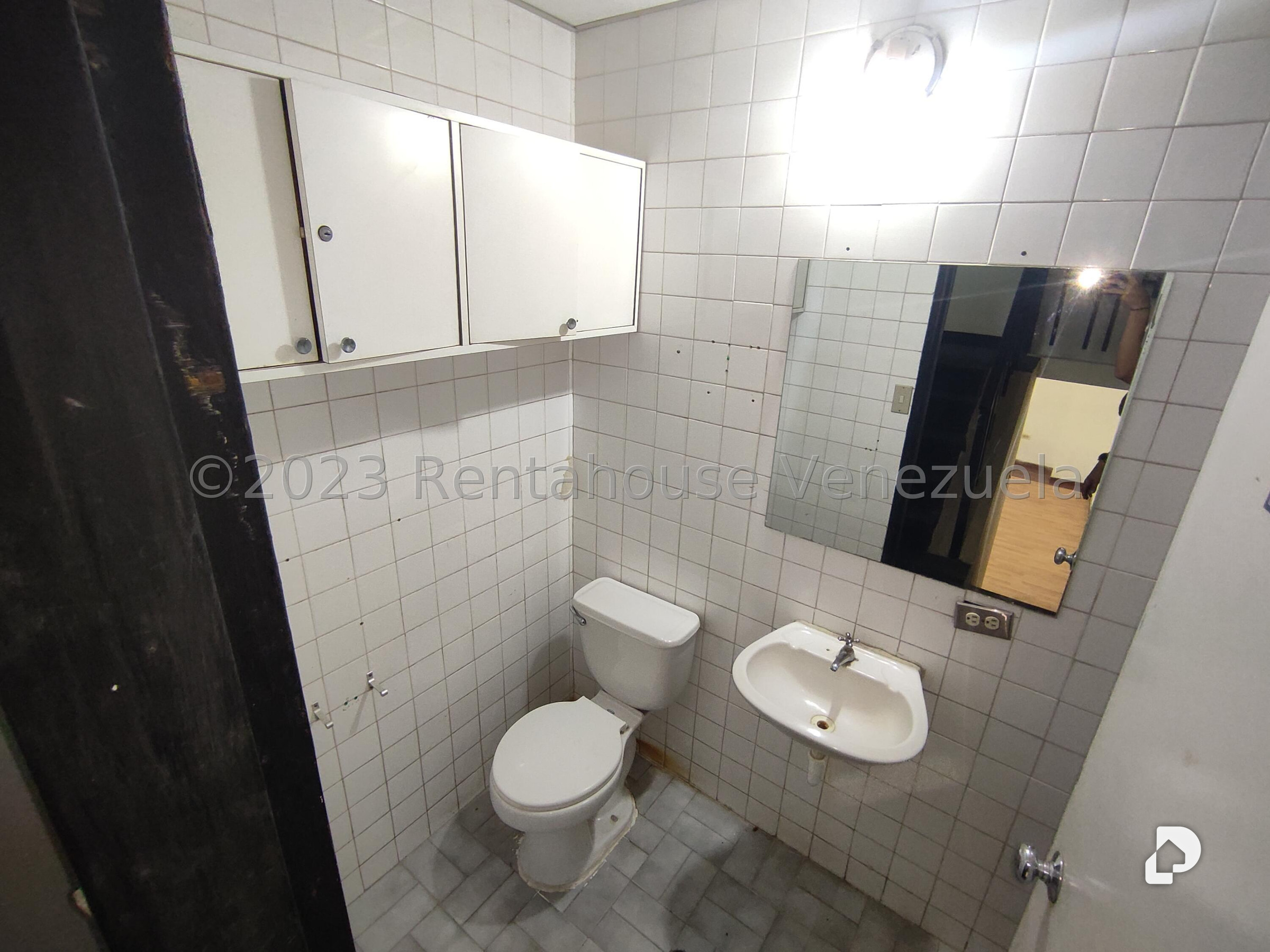 Local comercial en Prados del Este, Caracas – 9