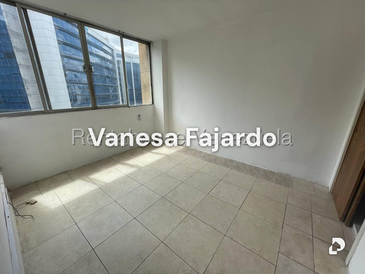 Oficina en El Rosal, Caracas – 4