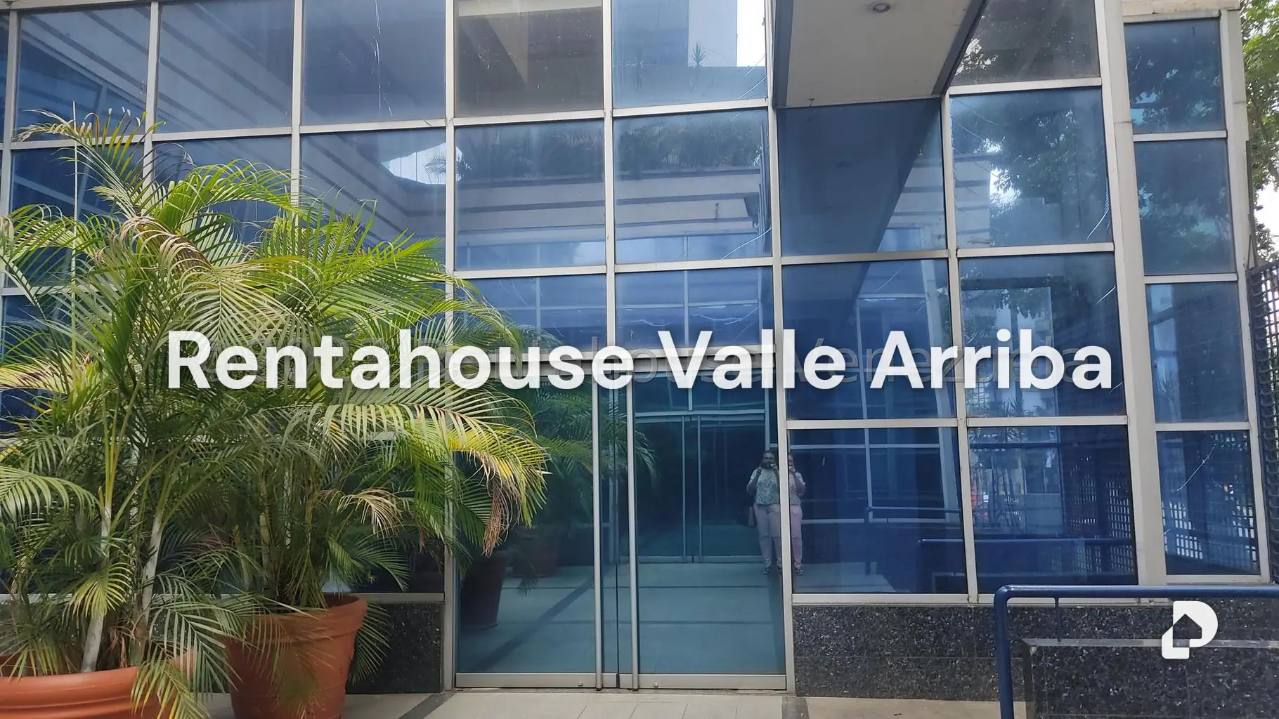 Local comercial en El Rosal, Caracas – 19