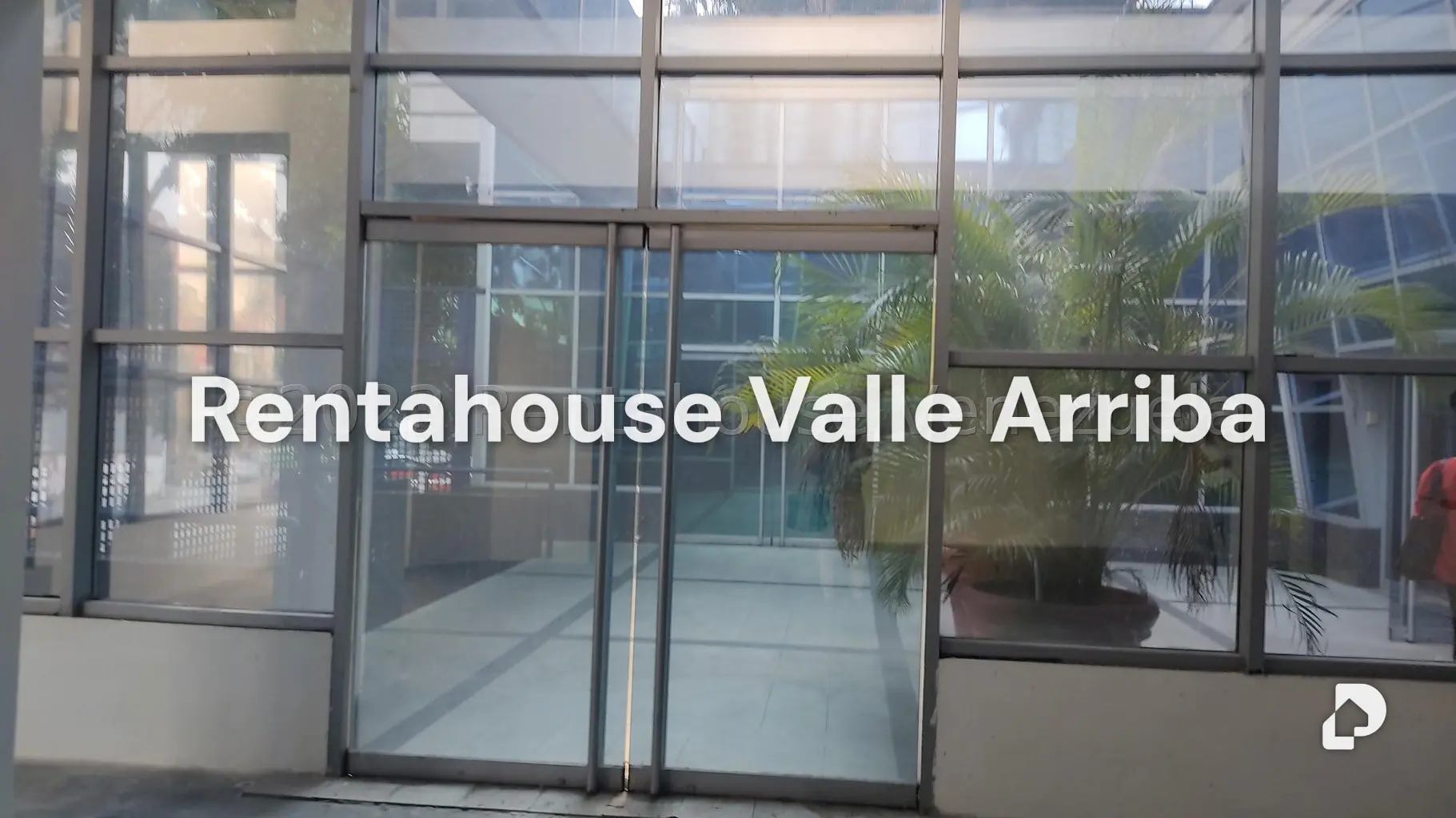 Local comercial en El Rosal, Caracas – 11