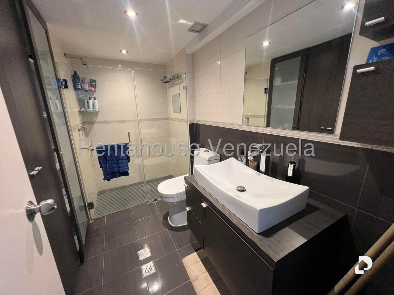 Apartamento en San Bernardino, Caracas – 25