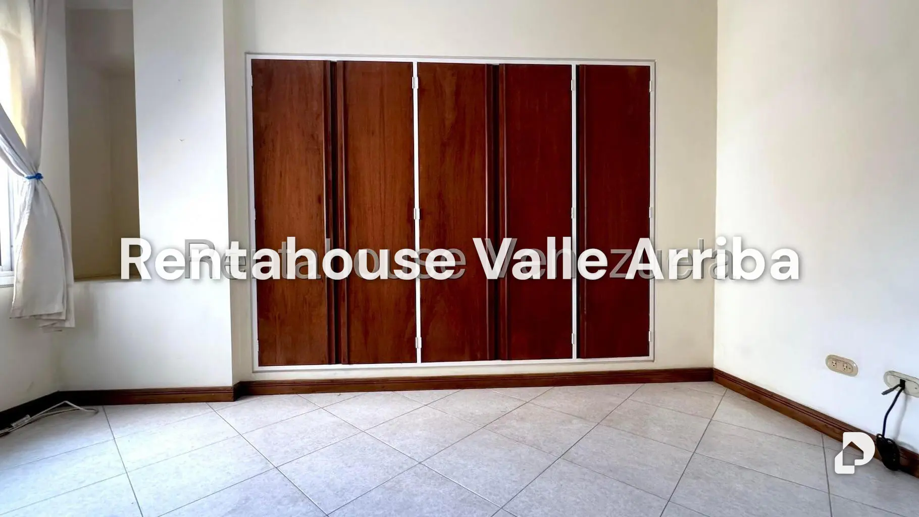 Apartamento en El Rosal, Caracas – 15