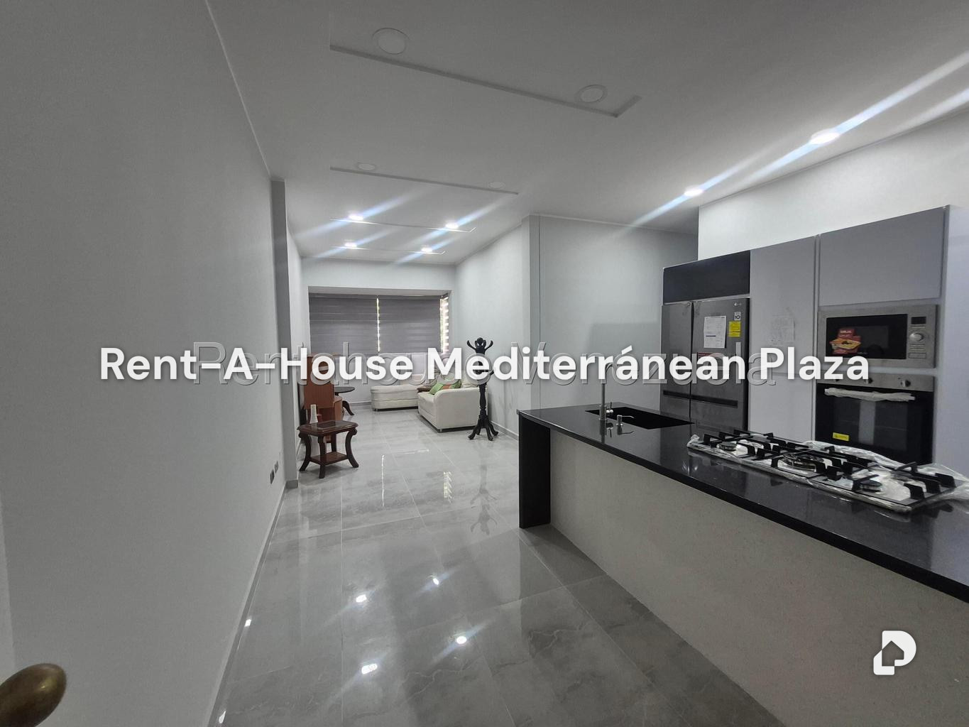 Apartment in Chalet Country, San Diego – 4