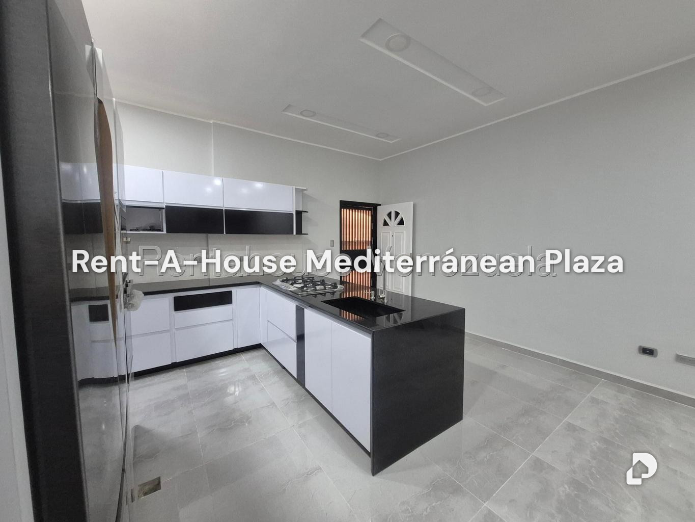 Apartment in Chalet Country, San Diego – 15