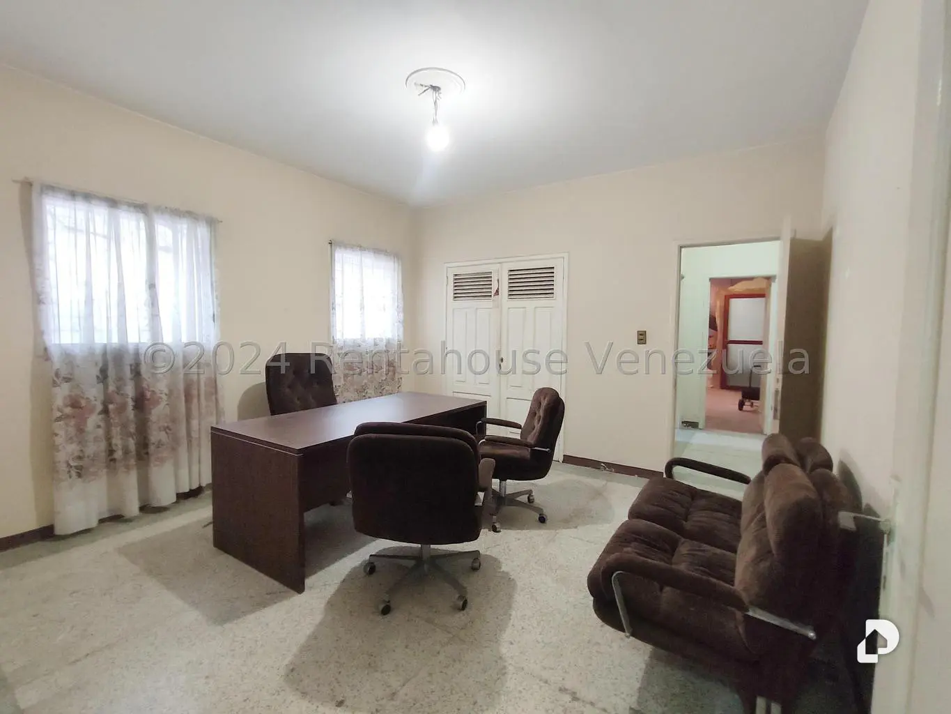 Casa en Los Palos Grandes, Caracas – 6