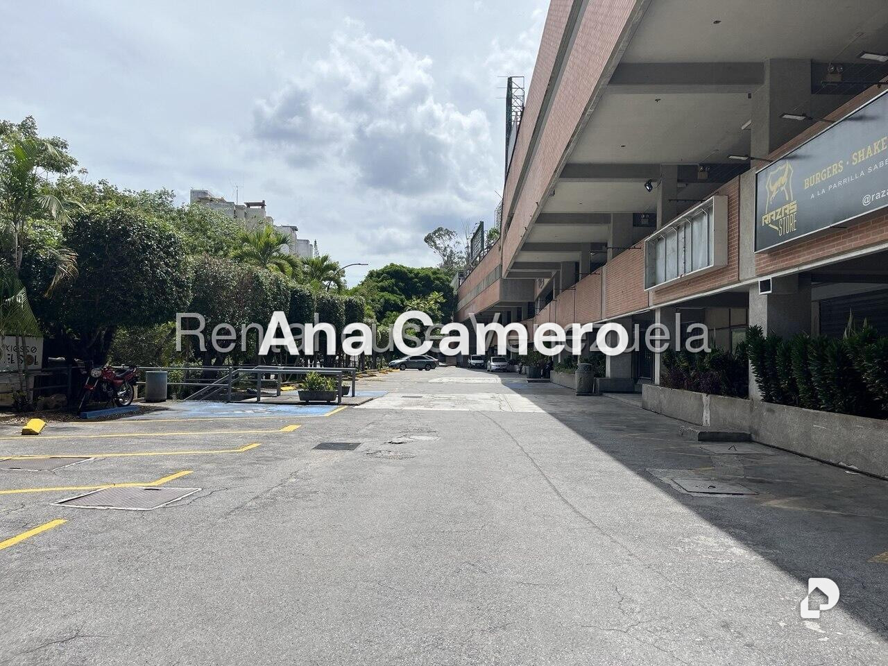 Local comercial en Santa Paula, Caracas – 3