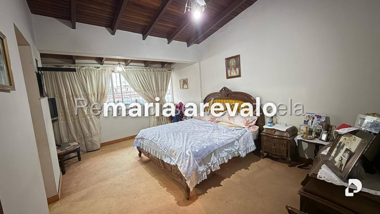 Casa en Alto Prado, Caracas – 21