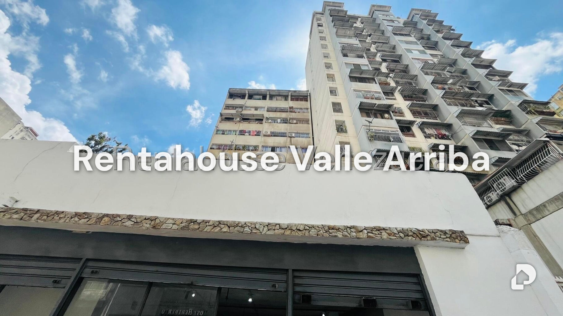 Local comercial en Parroquia La Candelaria, Caracas – 13