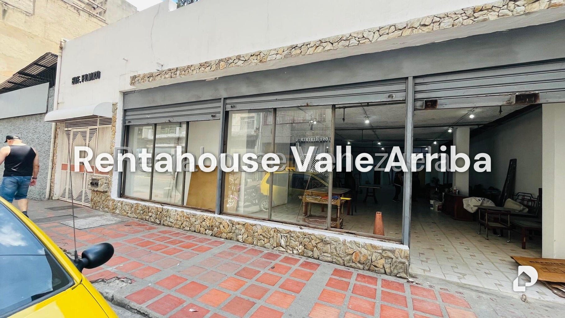 Local comercial en Parroquia La Candelaria, Caracas – 10