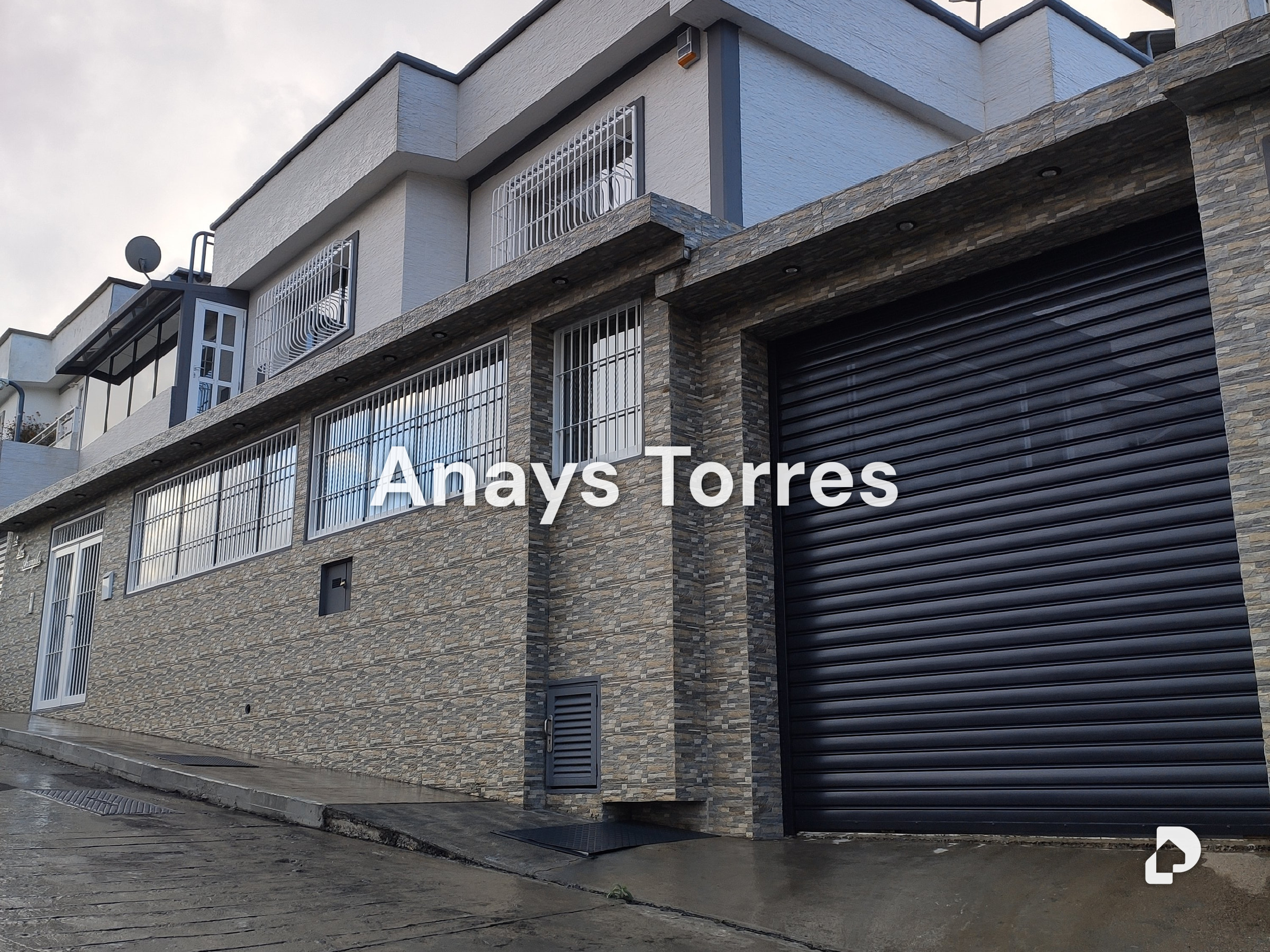 Casa en Parque El Retiro, Altos Mirandinos – 1