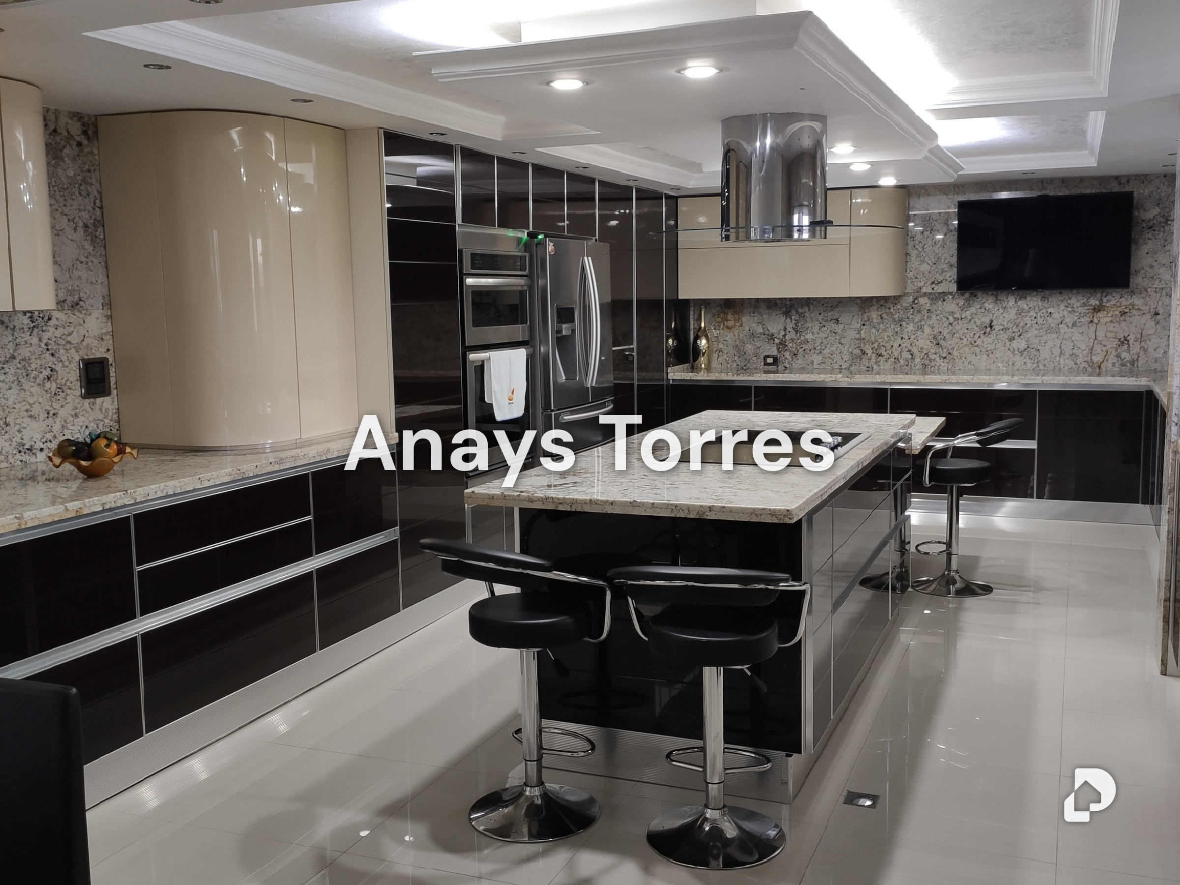 Casa en Parque El Retiro, Altos Mirandinos – 4