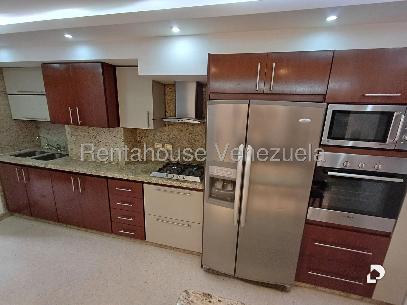 Apartamento en Campo Alegre, Caracas – 30
