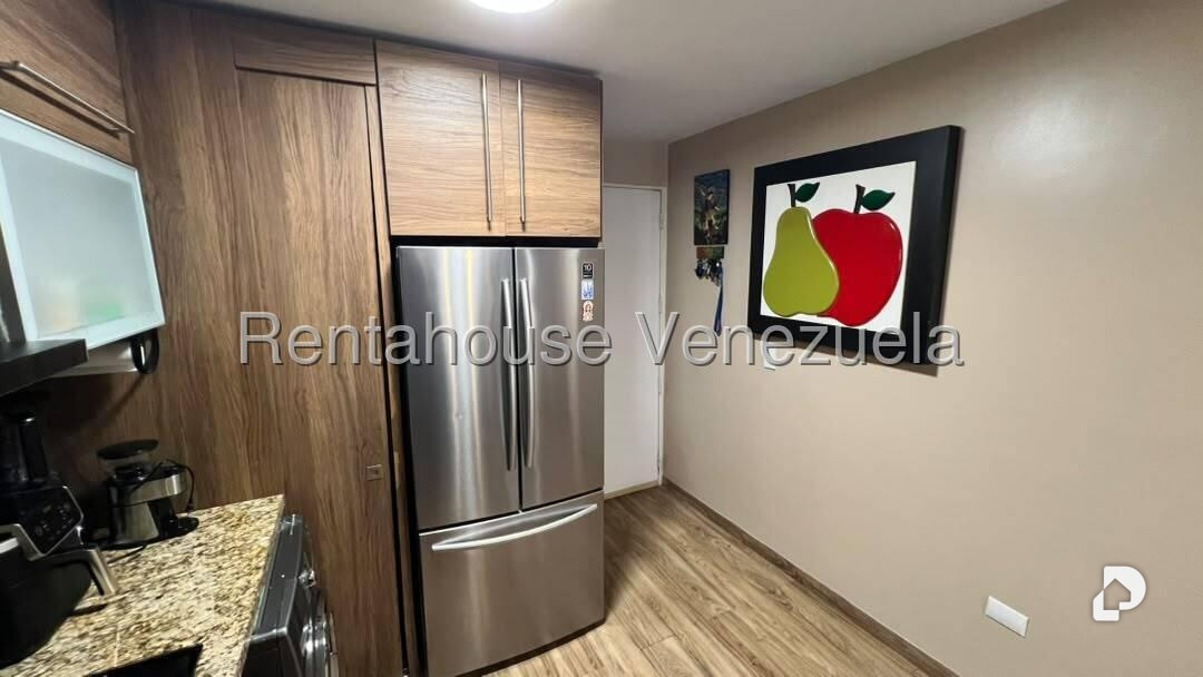 Apartamento en Los Naranjos Humboldt, Caracas – 11