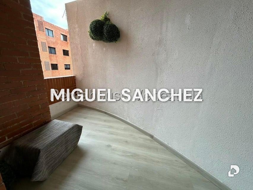 Apartamento en La Boyera, Caracas – 18