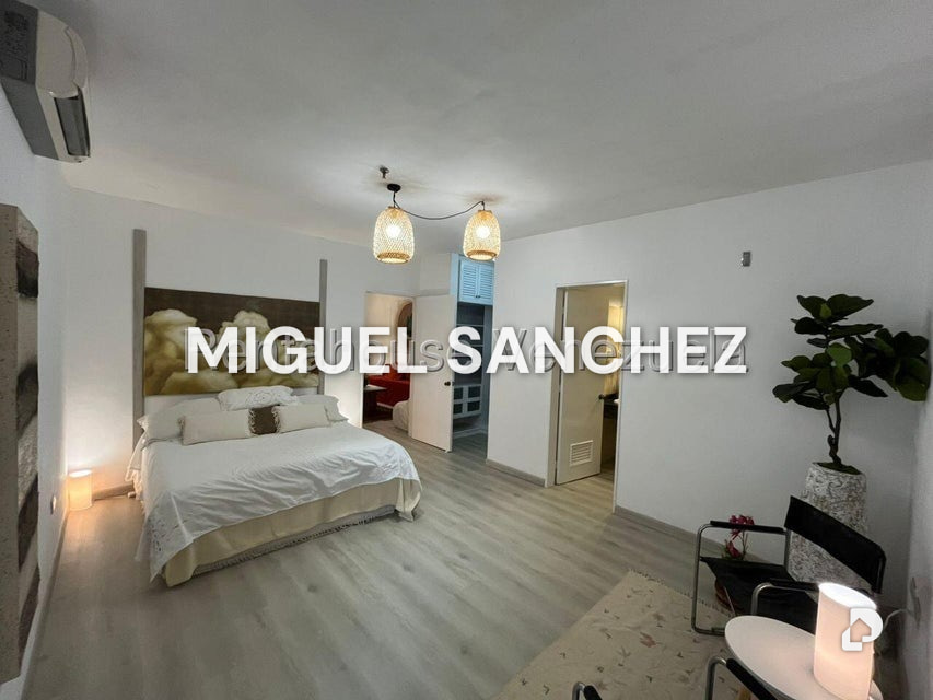 Apartamento en La Boyera, Caracas – 12