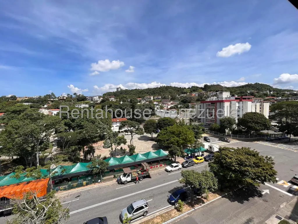 Apartamento en Cumbres de Curumo, Caracas - 1
