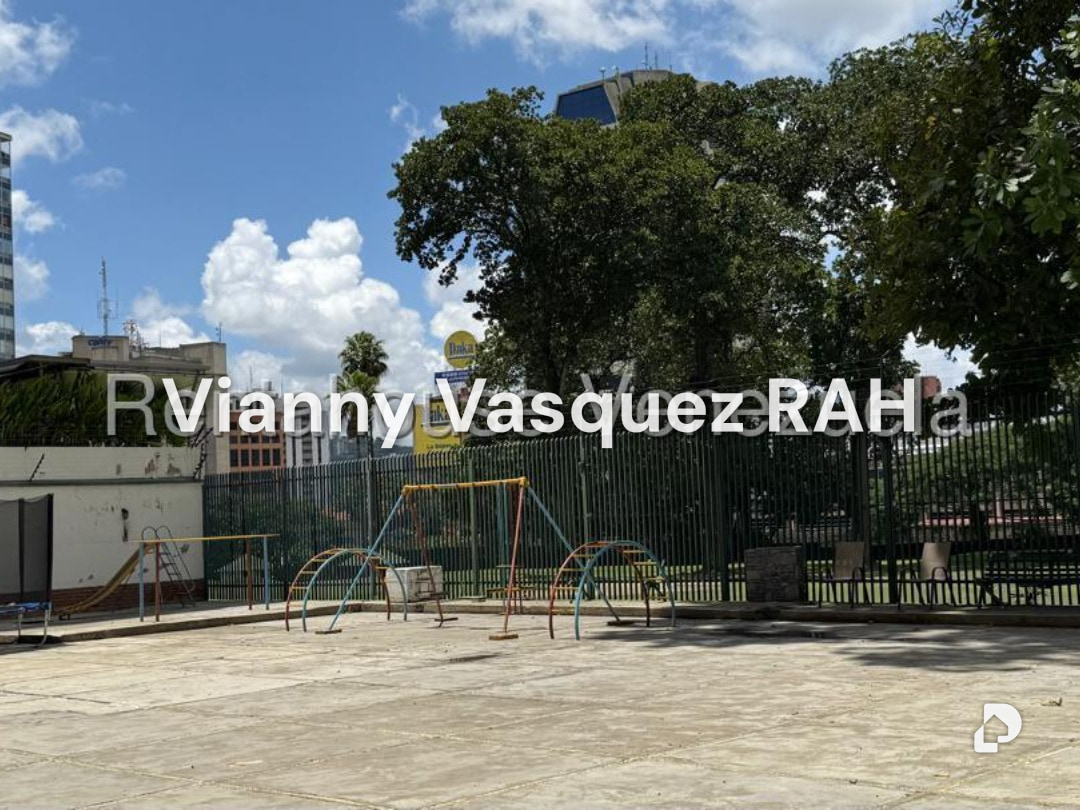 Apartamento en Campo Alegre, Caracas – 17