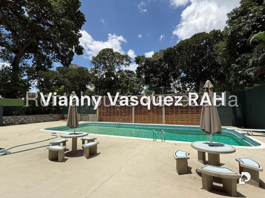 Apartamento en Campo Alegre, Caracas – 16