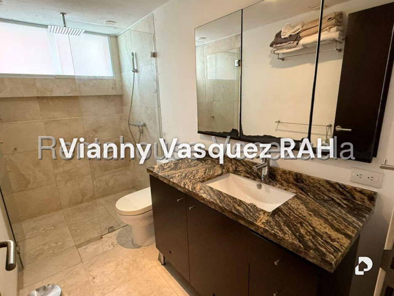 Apartamento en Campo Alegre, Caracas – 15