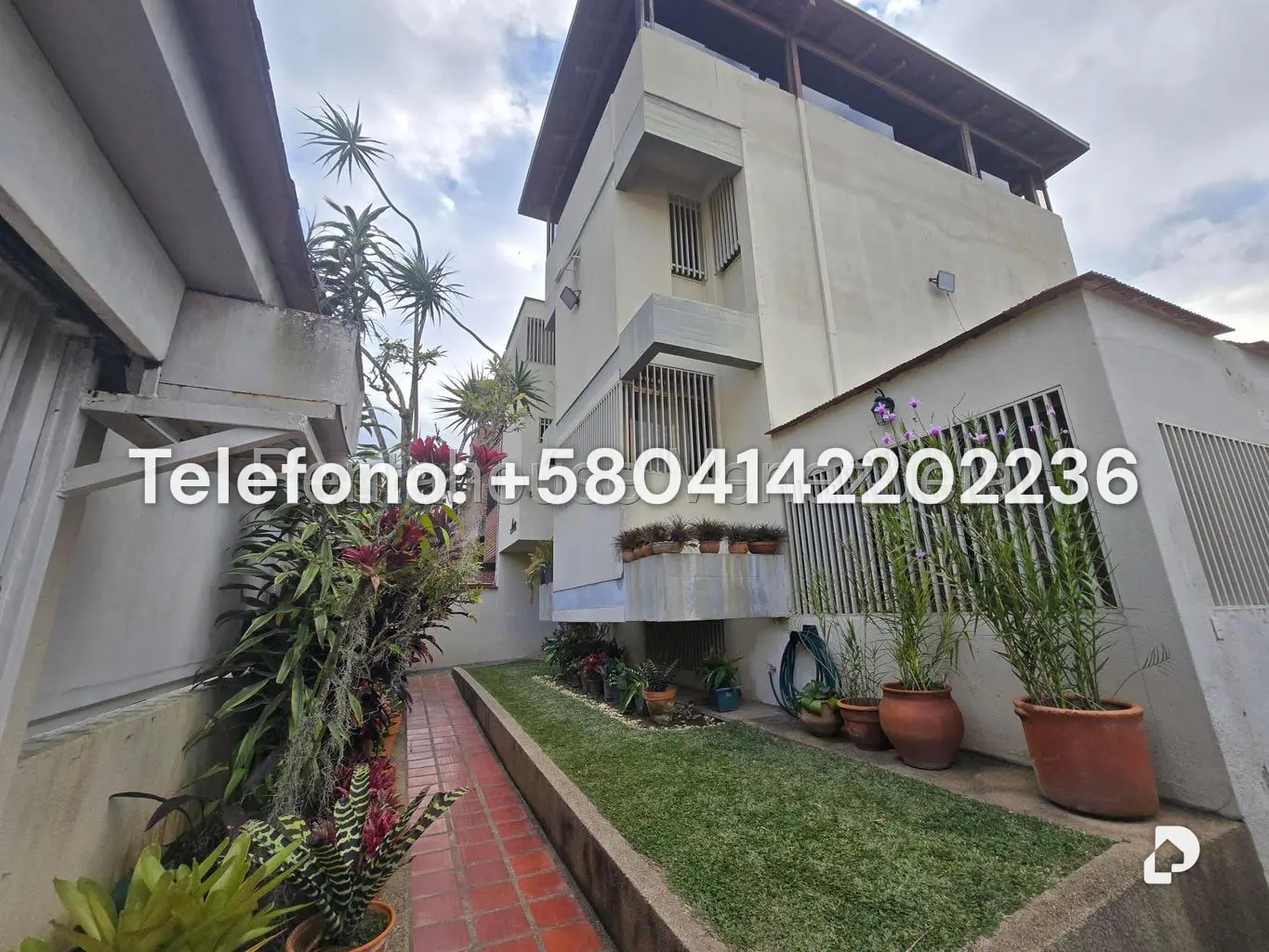 House in Los Naranjos (del Cafetal), Caracas – 3