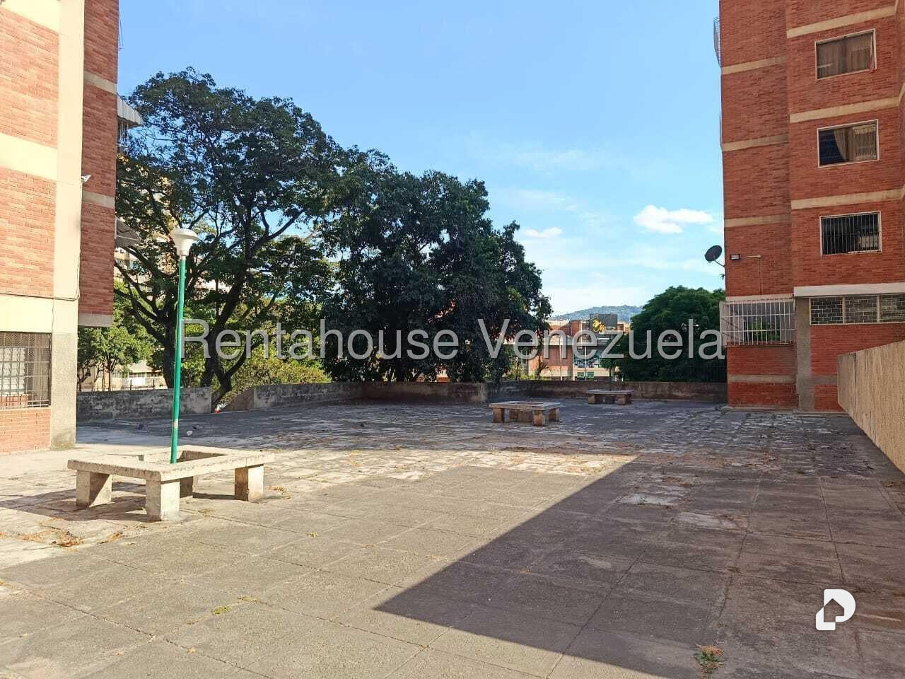 Apartamento en El Marqués, Caracas – 28