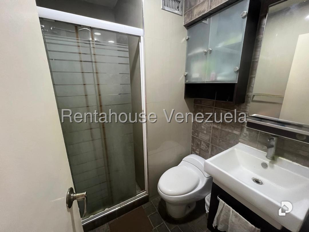 Apartamento en El Paraíso, Caracas – 9